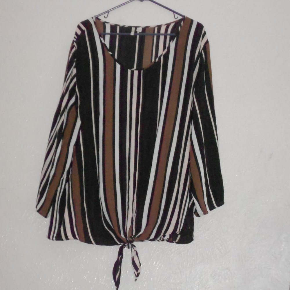 Sheer Blouse with Knot Dropped Waist, 26/28W